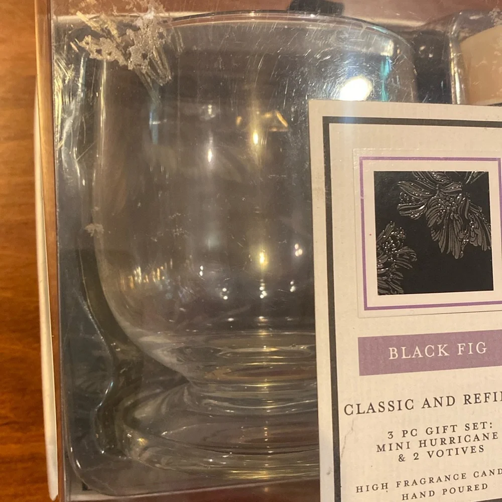 NIP Chesapeake Bay Candle 3x4” Clear Glass Holder + 2 Votives 2” Black Fig NEW